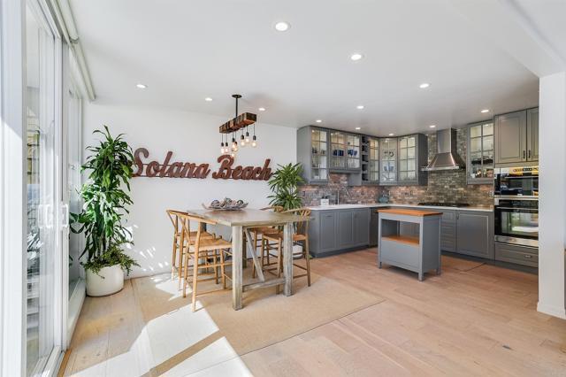 Building Photo - 325 S Sierra Ave