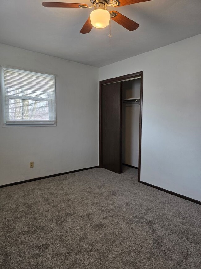 Building Photo - Three bedroom home in North Baltimore