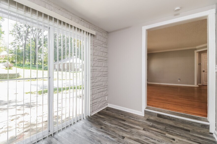 Building Photo - 4507 June Ave