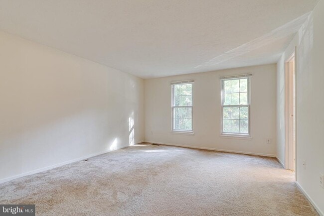 Building Photo - 6518 Alexis Ln