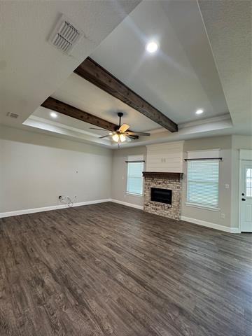 Building Photo - 135 Carriage Hills Pkwy
