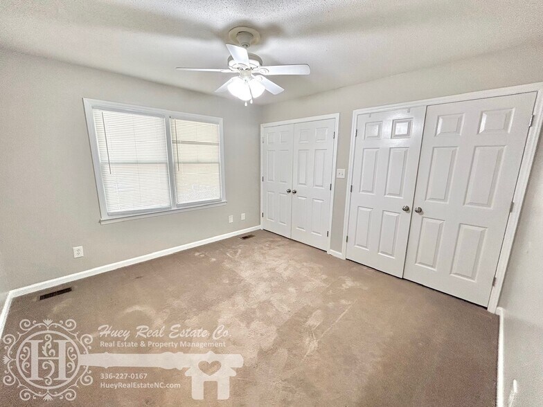 Bedroom 2 - 1121 E Gilbreath St