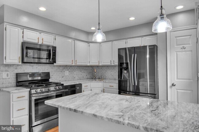 Building Photo - 3610 Eagle Rock Ct