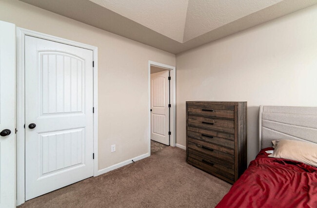 Building Photo - 205 Haley Dr