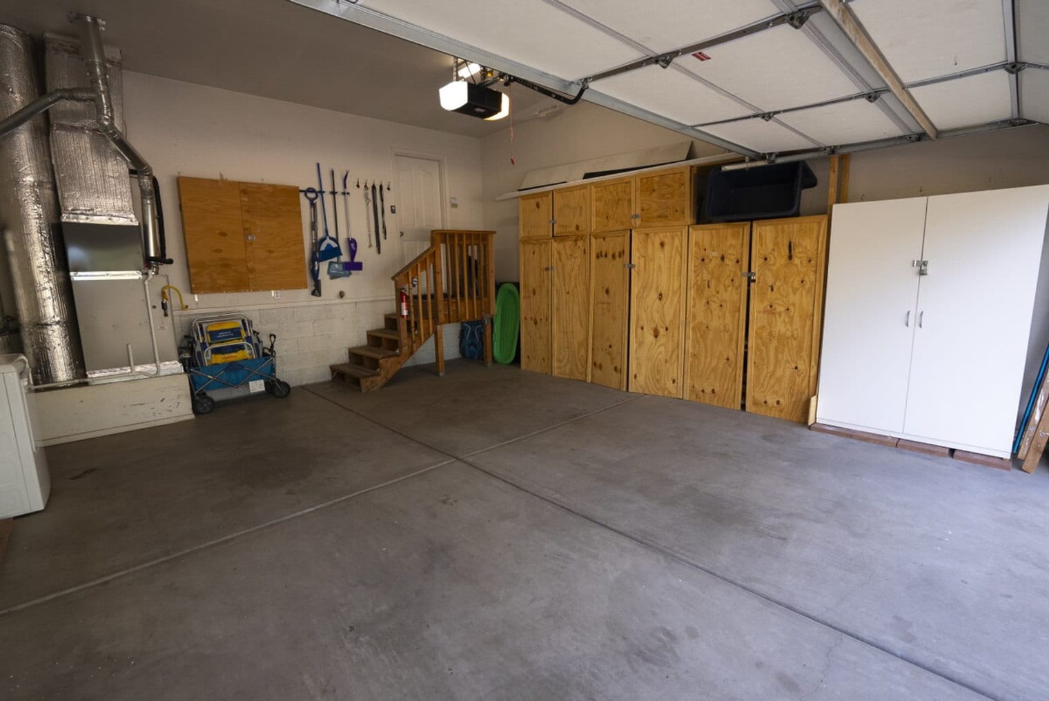 Building Photo - 3263 S Justin St