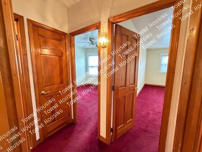 Building Photo - 144 Lovering Ave