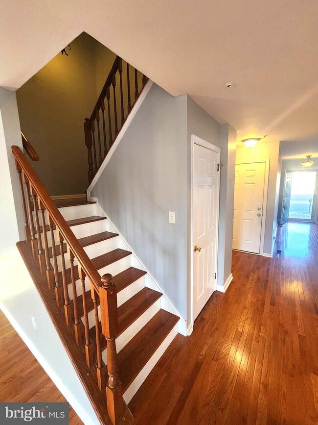 Building Photo - 2700 Fallow Hill Ln