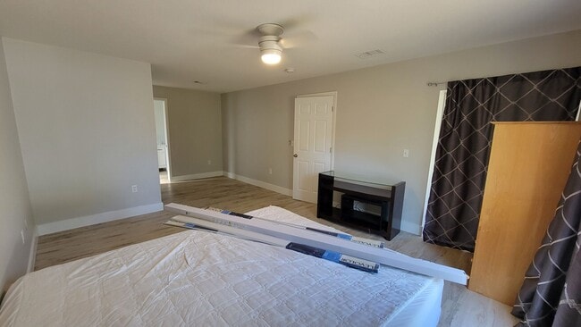 Building Photo - 4183 Malden Dr