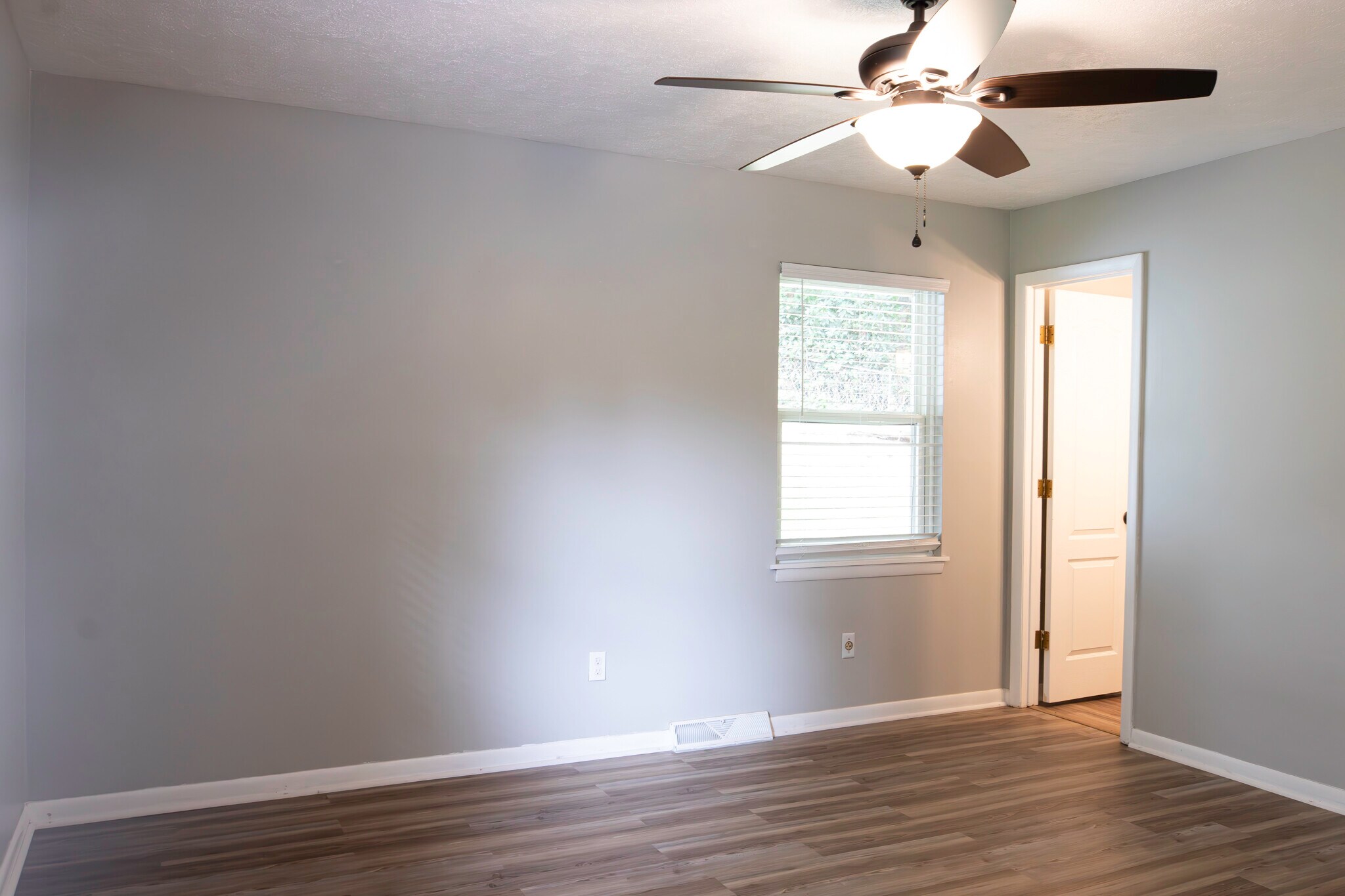 Building Photo - 103 Robleigh Dr