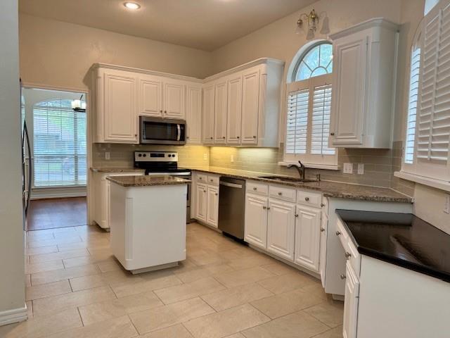 Building Photo - 6308 Glen Echo Ln