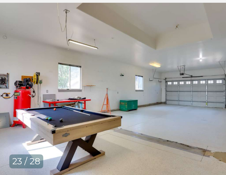 Building Photo - 410 S 36th Ave