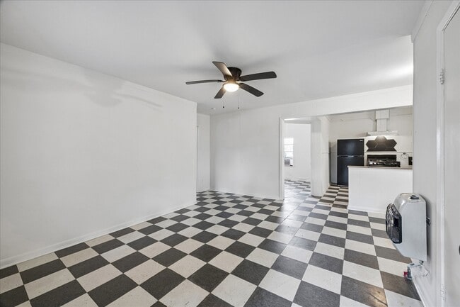 Building Photo - 1214 14th St