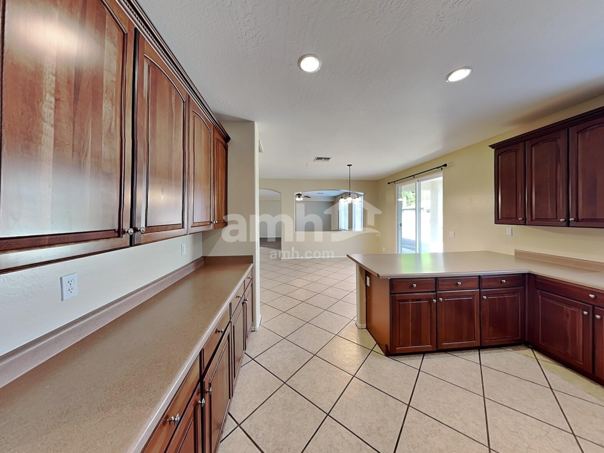 Building Photo - 15018 W Aster Dr