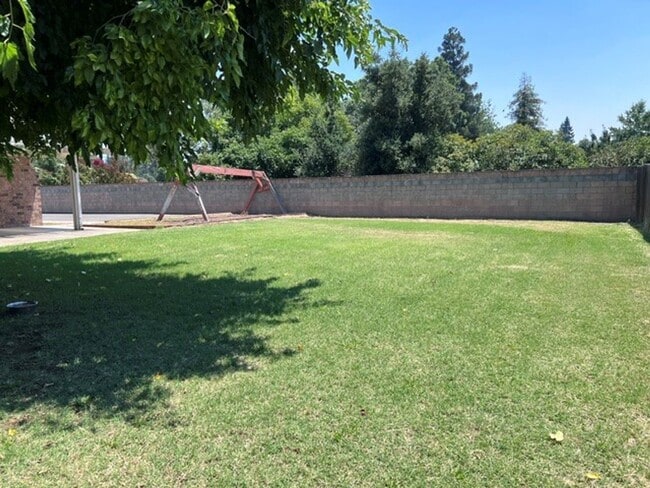 Building Photo - Freshly painted 4 bedroom home on over 2 acres of land.