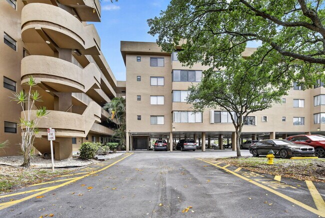 Building Photo - 8030 Hampton Blvd
