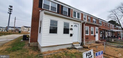 Building Photo - 4001 St Augustine Ln