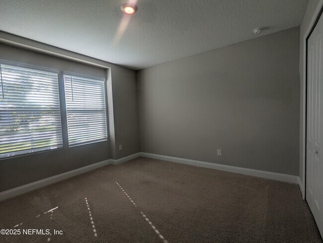 Building Photo - 116 Zancara St