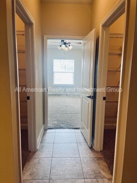 Building Photo - 518 Lakeview St