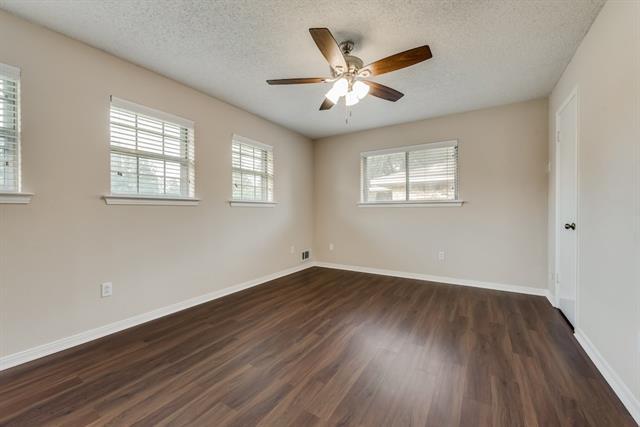 Building Photo - 2240 Babalos Ln