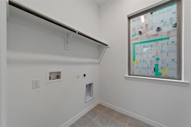 Building Photo - 3308 Sarala Ct