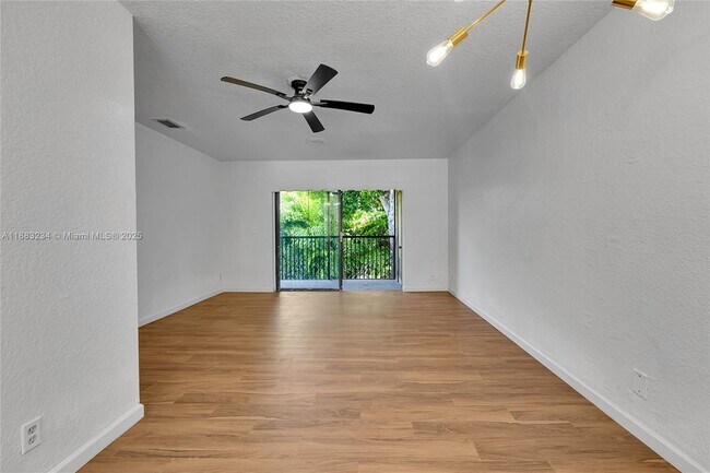 Building Photo - 9158 NW 40th St