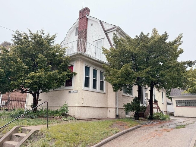 Building Photo - 168-39 Highland Ave