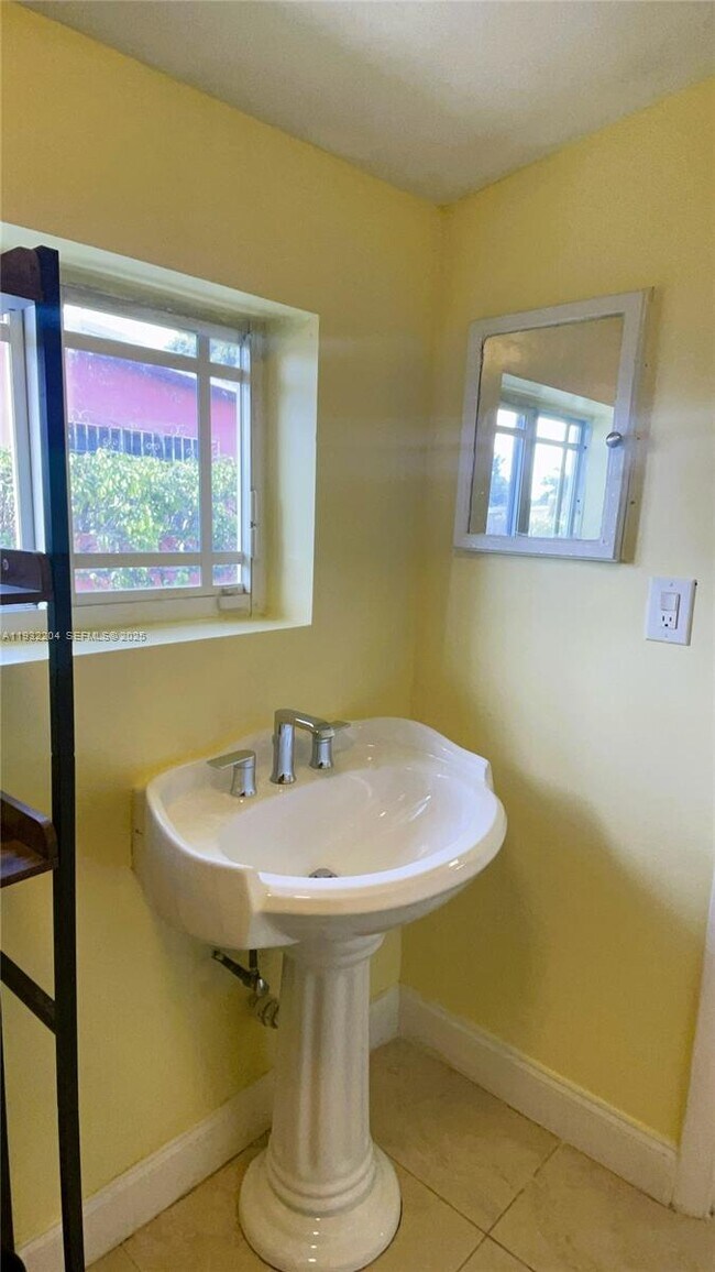 Building Photo - 3715 NW 194th St