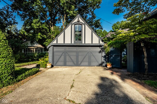 Building Photo - 5758 Wildwood Ave