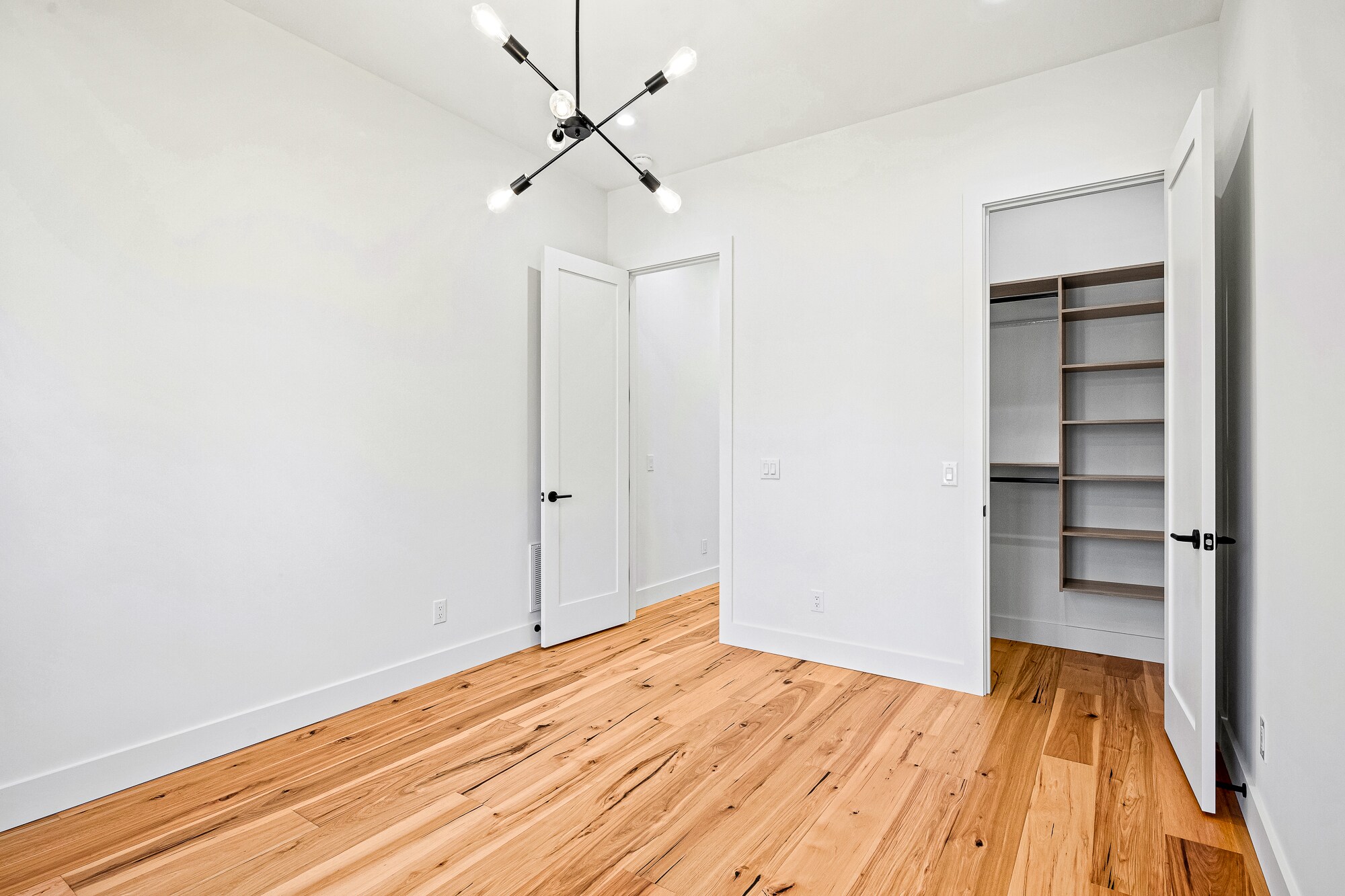 Building Photo - 32 Copper Mill Ct