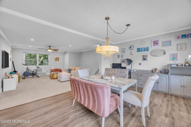 Building Photo - 93 White St