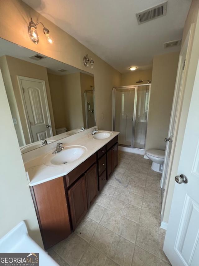 Building Photo - 2918 Hillside Pl