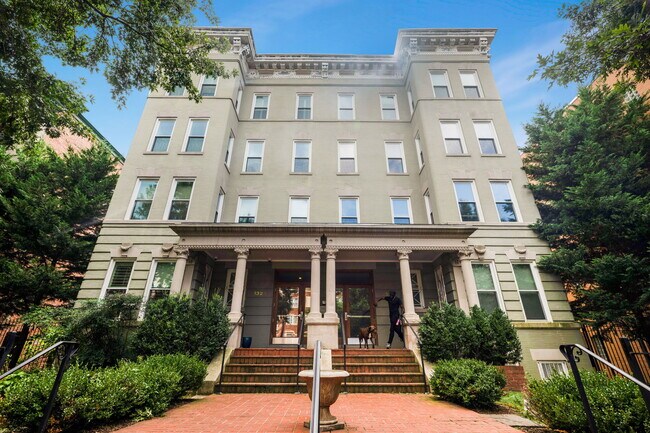 Building Photo - 1324 Euclid St NW