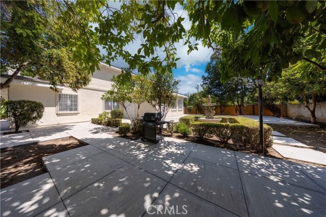 Building Photo - 68 E Longden Ave