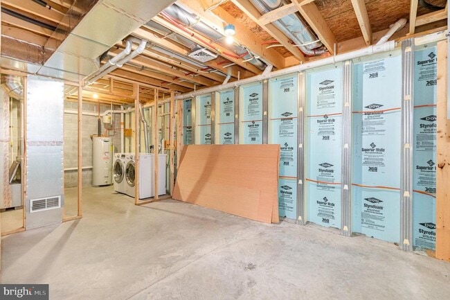 Building Photo - 774 Winding Ln