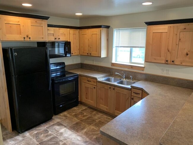 Building Photo - 1037 Enterprise Dr