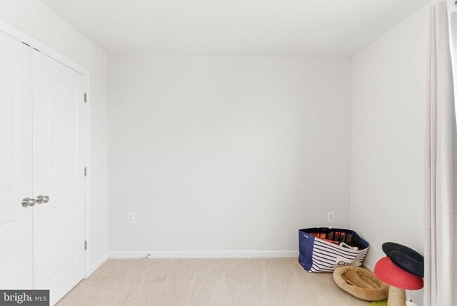 Building Photo - 66 National St