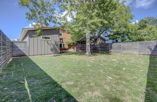 Building Photo - 1210 Stobaugh St