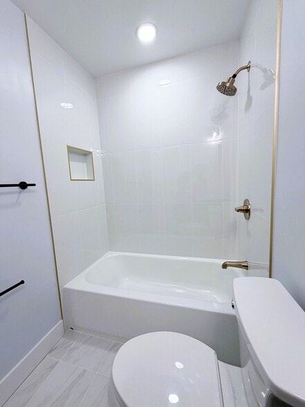 Building Photo - 9650 Marston Ln