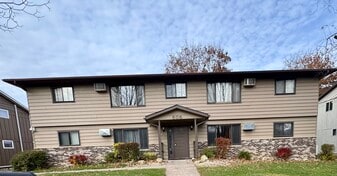 Building Photo - 505 Kerry Dr