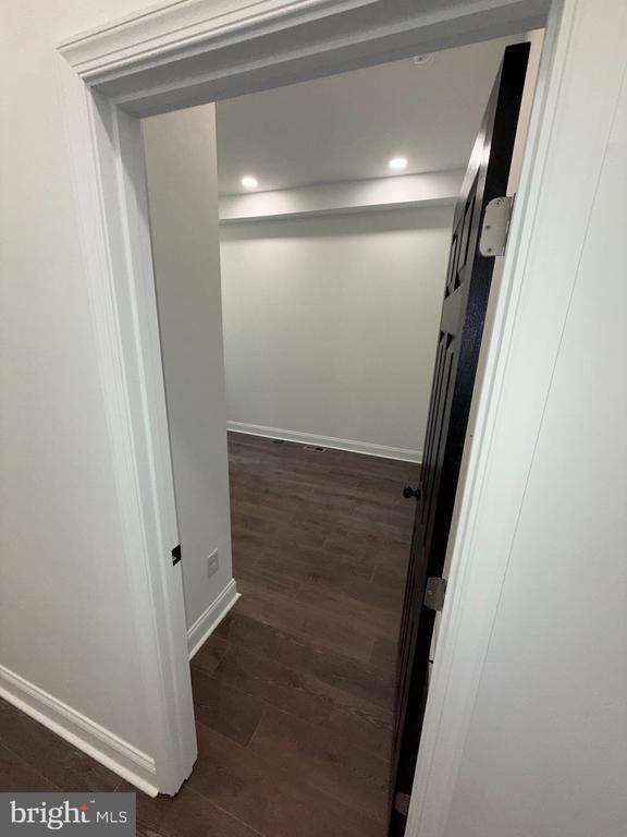 Building Photo - 2028 Druid Hill Ave