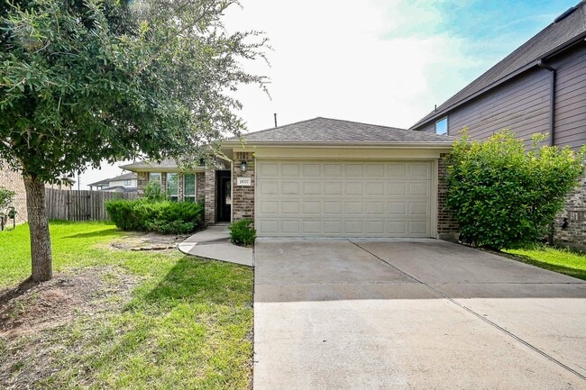 Building Photo - 18707 Majestic Vista Ln