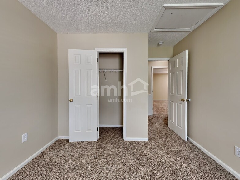 Building Photo - 193 Wildberry Ln