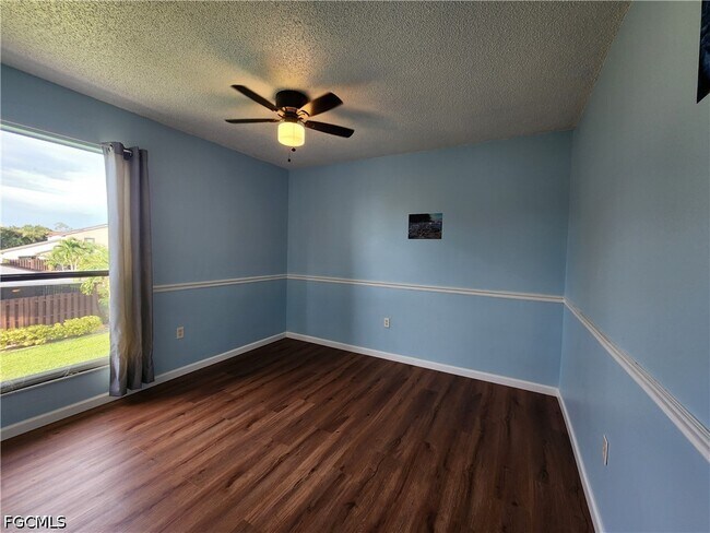 Building Photo - 12963 Cherrydale Ct