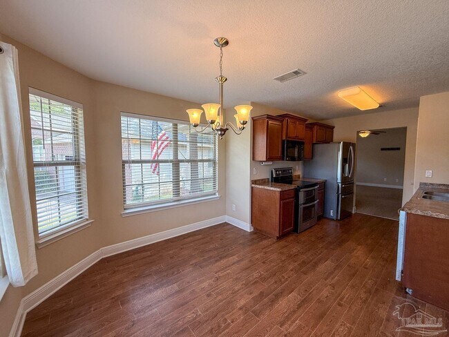 Building Photo - 1438 Towhee Canyon Dr