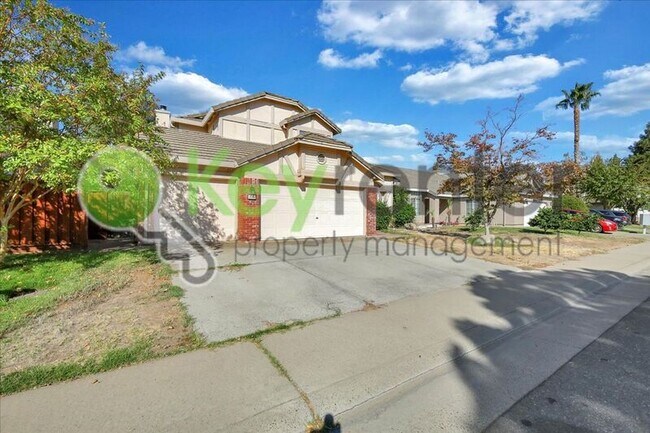 Building Photo - 9033 Chantal Way