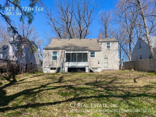 Building Photo - 929 E 77th Ter