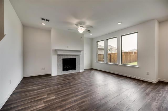 Building Photo - 2209 Grassland Ave