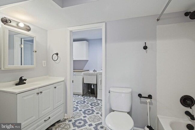 Building Photo - 5325 Long Sky Ct