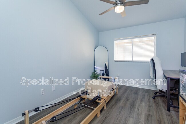 Building Photo - 2532 Ventura Cir