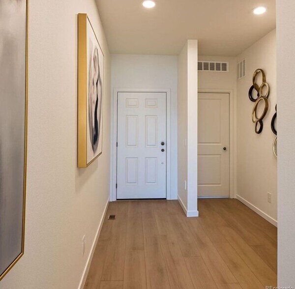 Building Photo - 568 Yankee Boy Lp